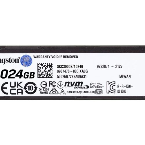 Kingston KC3000 1024GB PCIe 4.0 NVMe M.2 SSD package box
